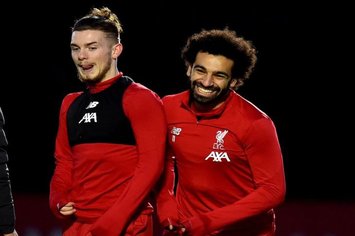 صلاح وإليوت